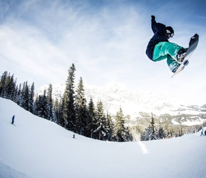 Skifahren und Snowboarden Goldeck